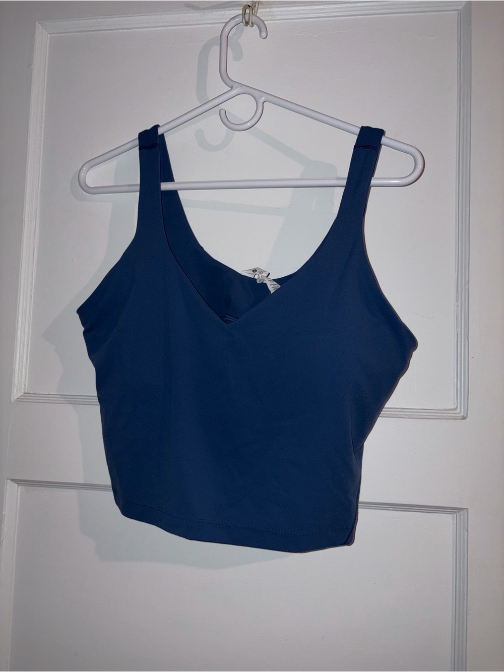 lululemon athletica Navy V-Neck align size 14 Cropped Tank